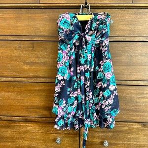 Cute strapless navy blue with purple and teal flower bubble dress.
